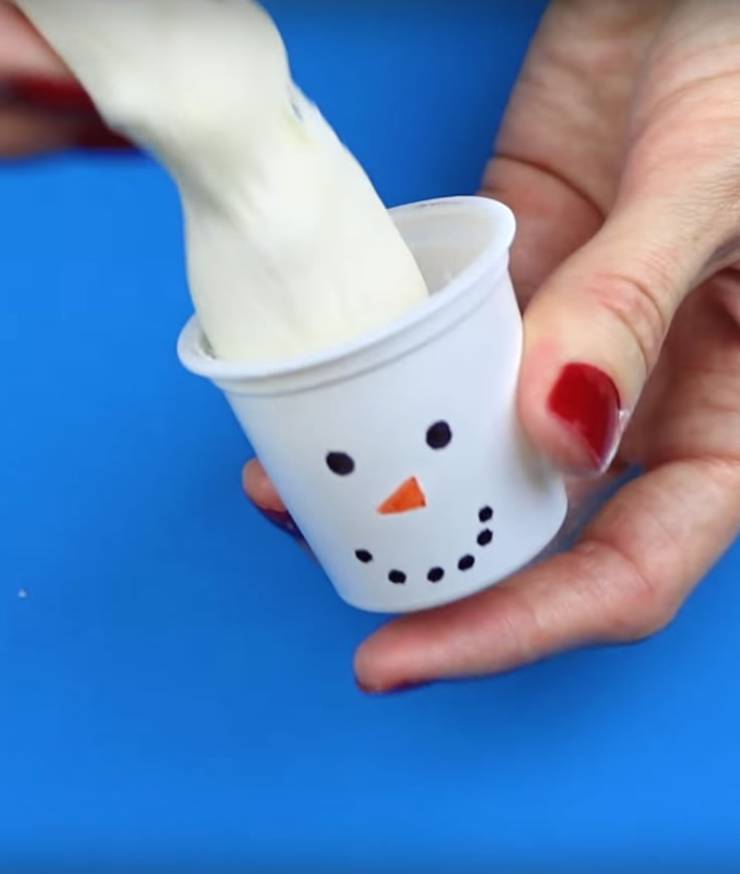 DIY Edible Glitter Snowman Slime-1