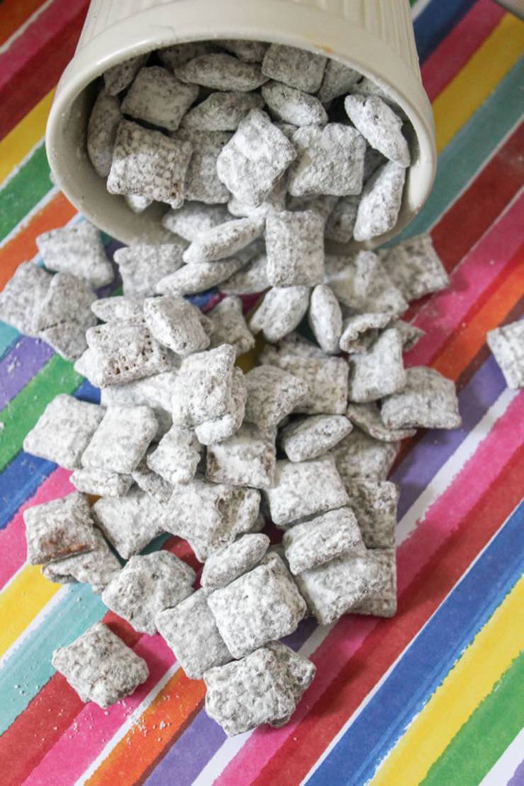 BEST Muddy Buddies! Easy Puppy Chow Recipe - How To Make YUMMY Chex Recipe - Snack - Treat - Party Food - Gluten Free
