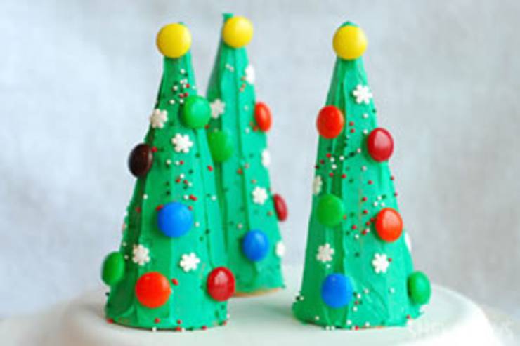 ice-cream-cone-christmas-trees