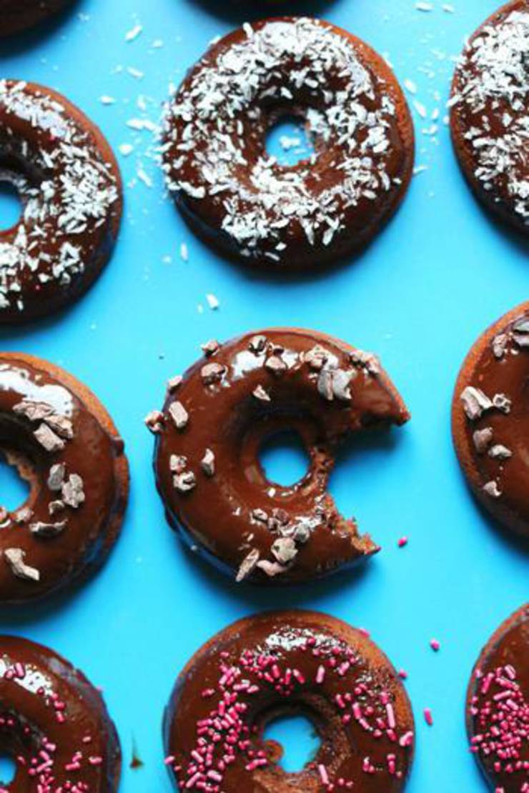 30 Minute Vegan Chocolate Donuts