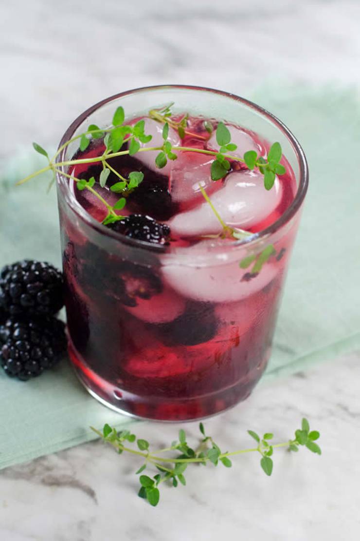 Alcoholic Drinks - BEST Blackberry Margarita Recipe - Easy and Simple On The Rocks