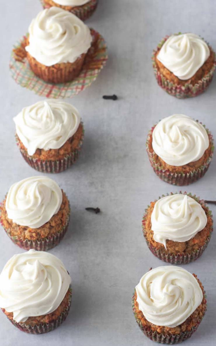 BEST Keto Cupcakes! Low Carb Carrot Cake Muffin Idea - Cream Cheese Frosting - Quick & Easy Ketogenic Diet Recipe - Completely Keto Friendly - Sugar Free - Gluten Free
