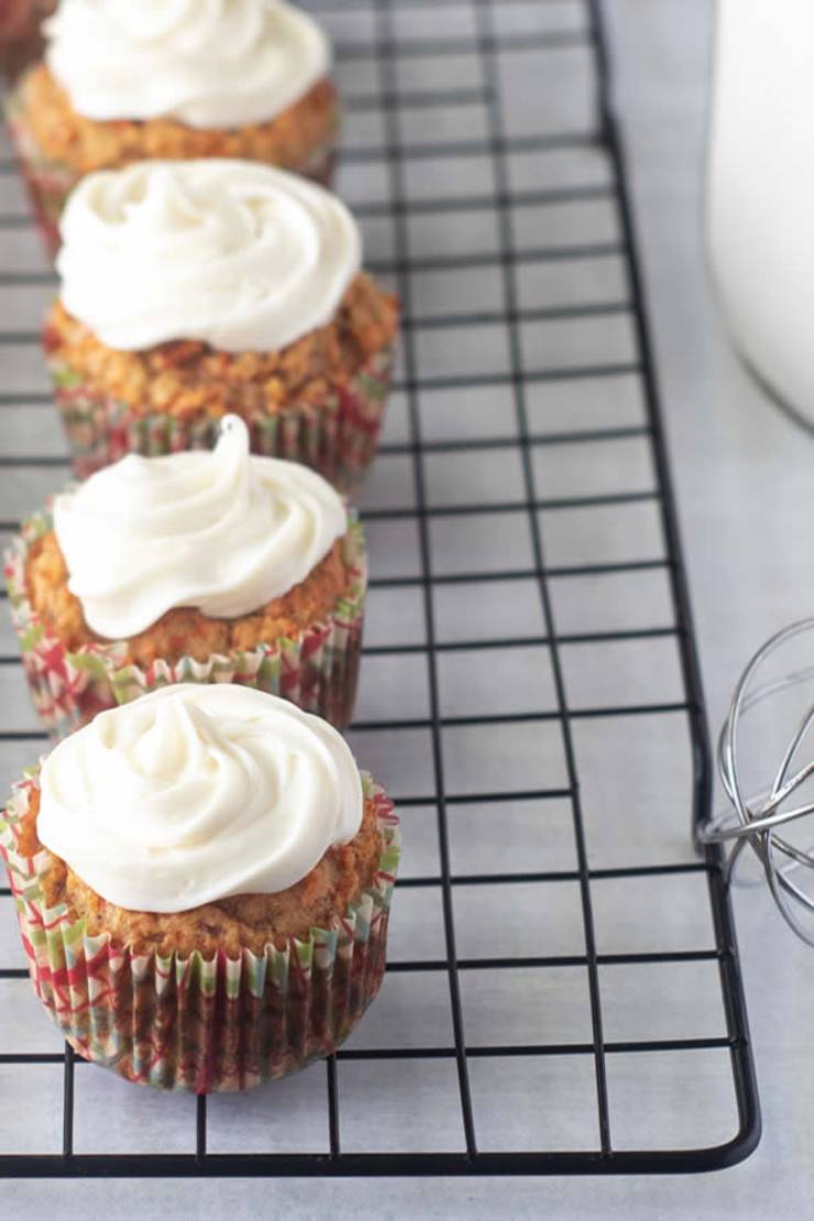Weight Watchers Cupcakes - BEST WW Recipe - Carrot Cake Cupcakes - Cream Cheese Frosting Treat - Dessert - Snack with Smart Points