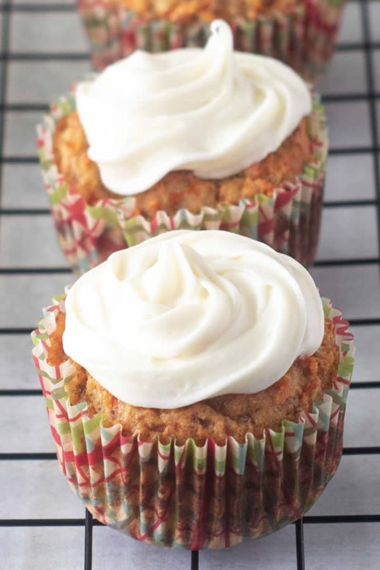 Weight Watchers Cupcakes - BEST WW Recipe - Carrot Cake Cupcakes - Cream Cheese Frosting Treat - Dessert - Snack with Smart Points