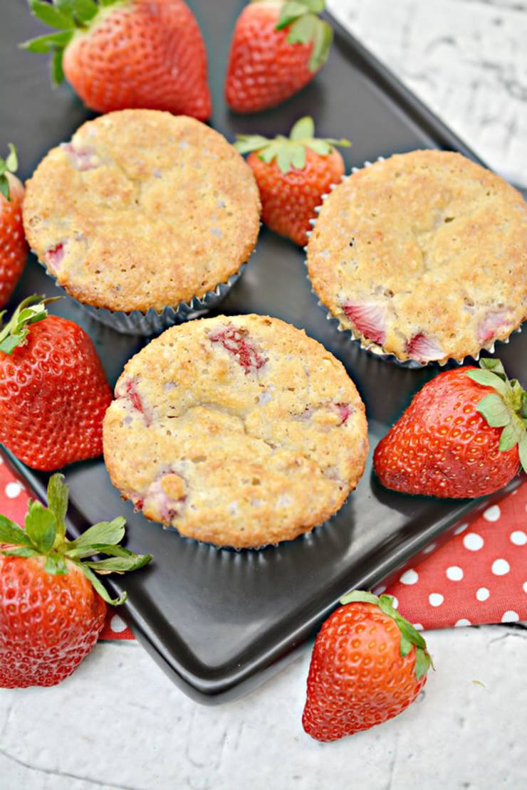 Weight Watchers Strawberry Muffins – BEST WW Recipe – Breakfast – Treat – Snack with Smart Points