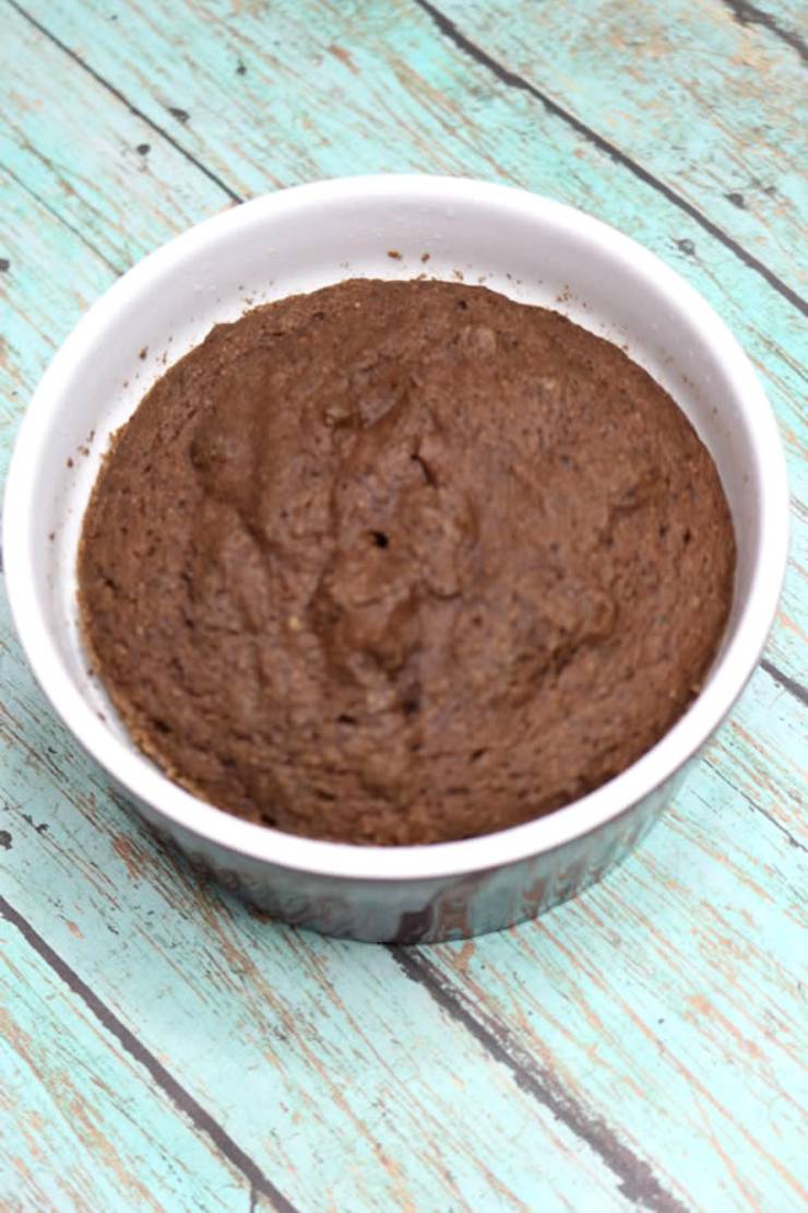 Keto Mug Cakes! Low Carb Microwave Chocolate Mug Cake Idea – BEST Quick & Easy Ketogenic Diet Recipe – Completely Keto Friendly - Sugar Free - Gluten Free