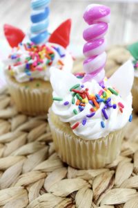 Kids Party Food! BEST Unicorn Cupcakes - EASY Unicorn Party Food Ideas