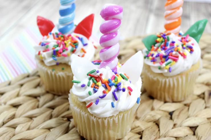 Kids Party Food! BEST Unicorn Cupcakes - EASY Unicorn Party Food Ideas