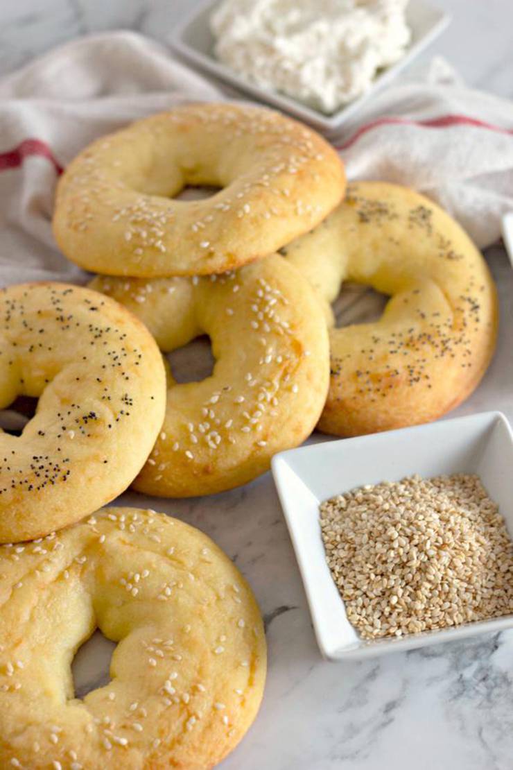 5 Ingredient Keto Bagels! BEST Low Carb Fathead Dough Bagel Idea – Quick & Easy Ketogenic Diet Recipe – Completely Keto Friendly - Gluten Free