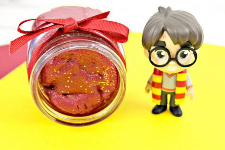 DIY Harry Potter Slime - How To Make Homemade Harry Potter Gryffindor Slime - Easy & Fun Recipe For Kids - Kids Crafts Activities - Party Favors - Slime Idea