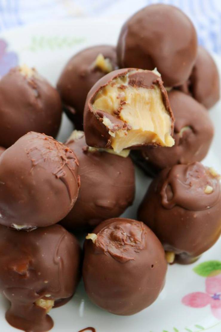 5 Ingredient Keto Chocolate Fat Bombs - BEST Chocolate Peanut Butter Balls Fat Bombs - Easy NO Sugar Low Carb Recipe