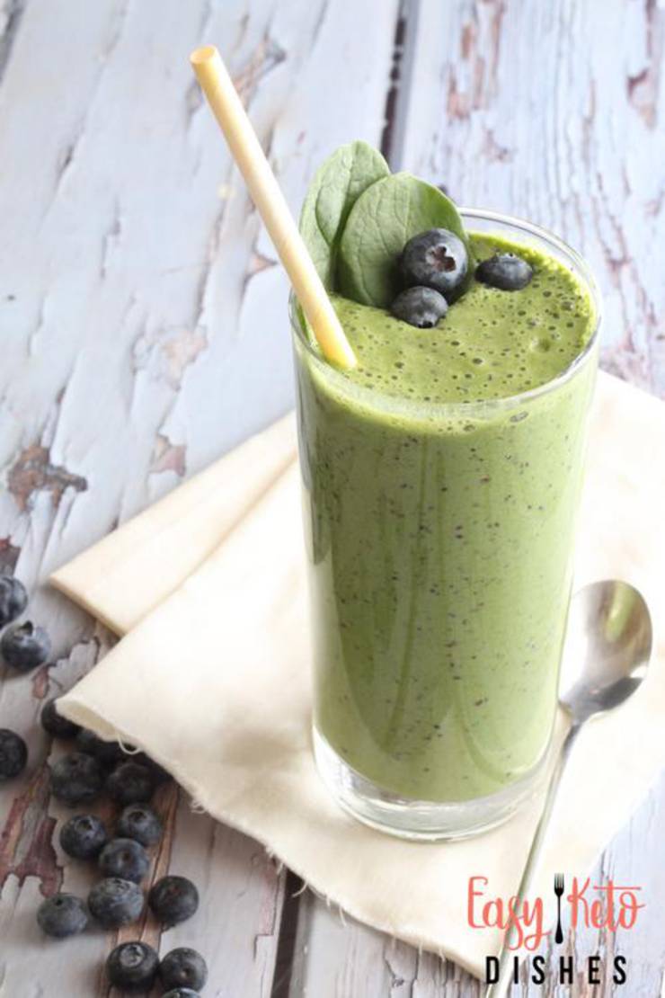 Keto Berry Spinach Smoothie