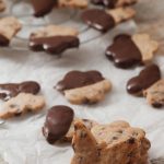 BEST Keto Cookies! Low Carb Keto Chocolate Chip Shortbread Cookies Cookie Idea – Quick & Easy Ketogenic Diet Recipe – Completely Keto Friendly