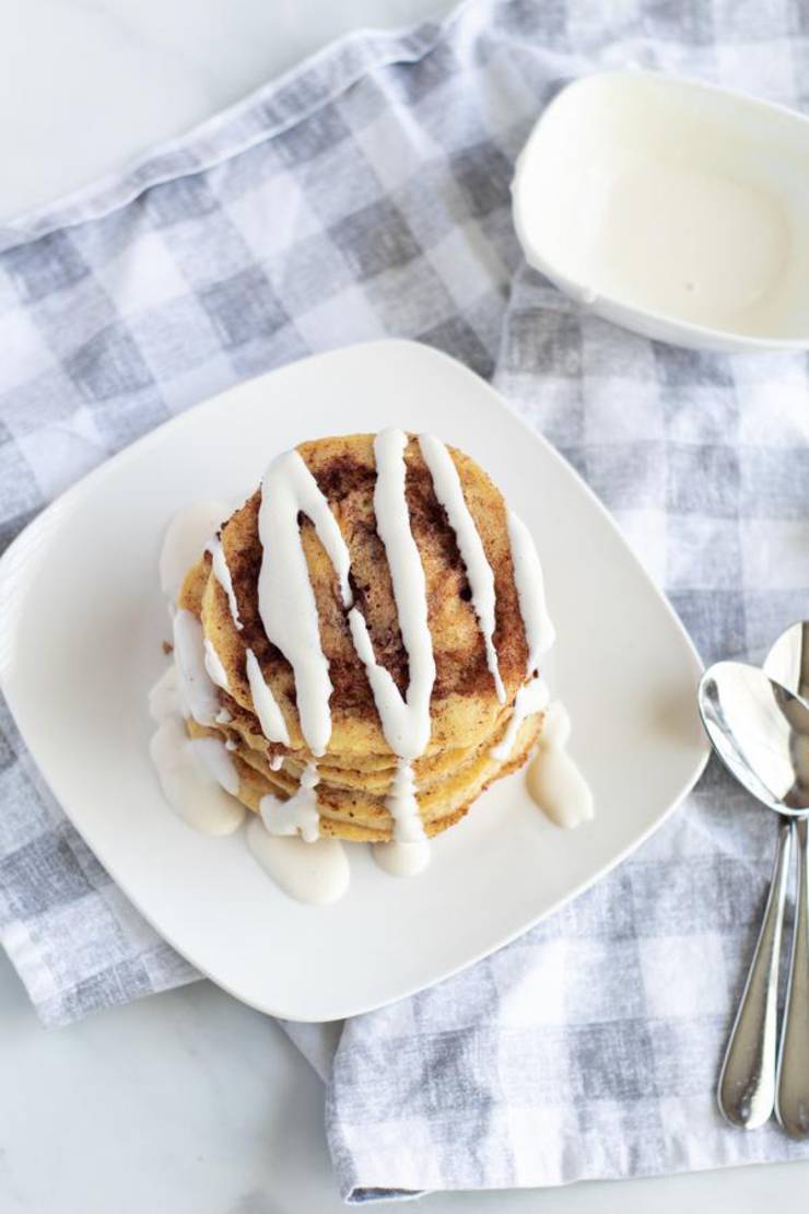 BEST Keto Cinnamon Roll Pancakes! Low Carb Keto Cinnamon Roll Pancake Idea – Quick & Easy Ketogenic Diet Recipe – Completely Keto Friendly