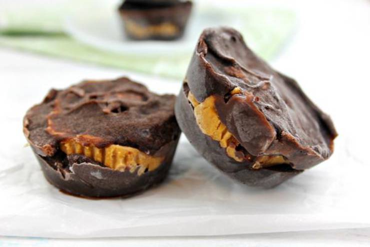 2 Ingredient Weight Watchers Desserts – The BEST Weight Watchers Recipe – Chocolate Peanut Butter Cups {Easy – No Bake}