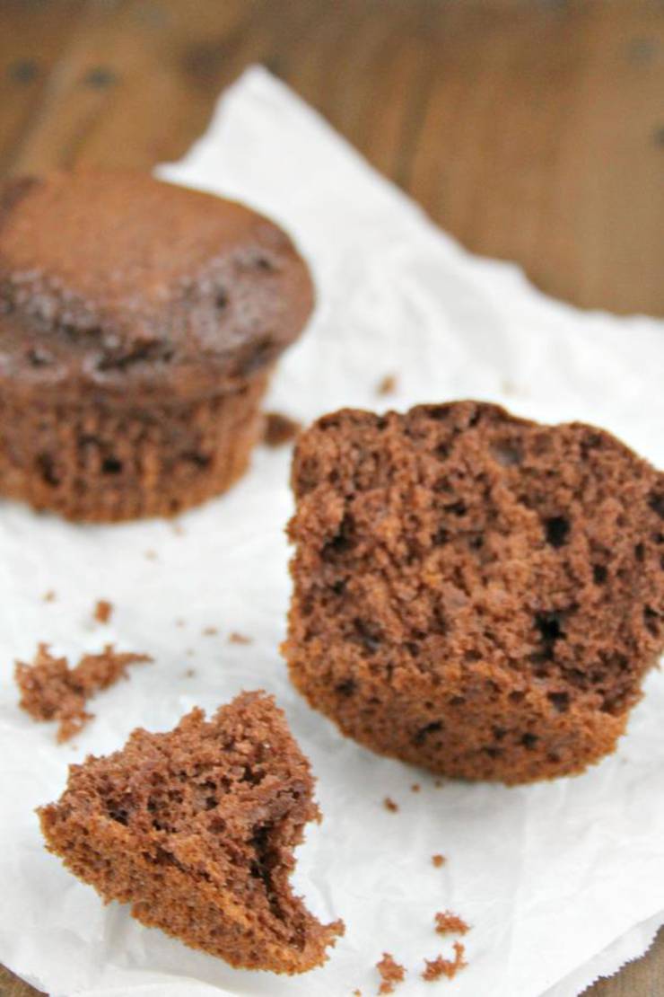 3 Ingredient Weight Watchers Peanut Butter Chocolate Muffins – BEST WW Recipe – Breakfast - Dessert – Treat – Snack with Smart Points