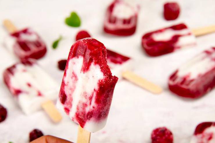 3 Ingredient Keto Raspberry Creamsicle Popsicles – BEST Keto Vegan Raspberries and Cream – {Easy – NO Bake} NO Sugar Low Carb Recipe
