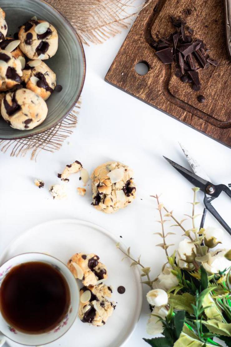 Weight Watchers Chocolate Chip Cookies - BEST WW Recipe - Cookies - Treat - Dessert - Snack with Smart Points