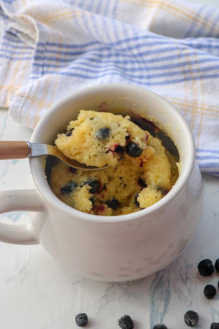 Weight Watchers Mug Cakes – BEST WW Recipe – Microwave Lemon Blueberry Mug Cake – Treat – Dessert – Snack with Smart Points 