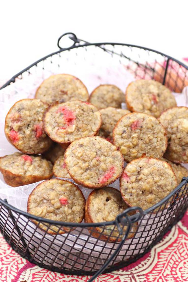 3 Ingredient Weight Watchers Strawberries and Cream Muffins – BEST WW Recipe – Breakfast – Dessert – Treat – Snack with Smart Points