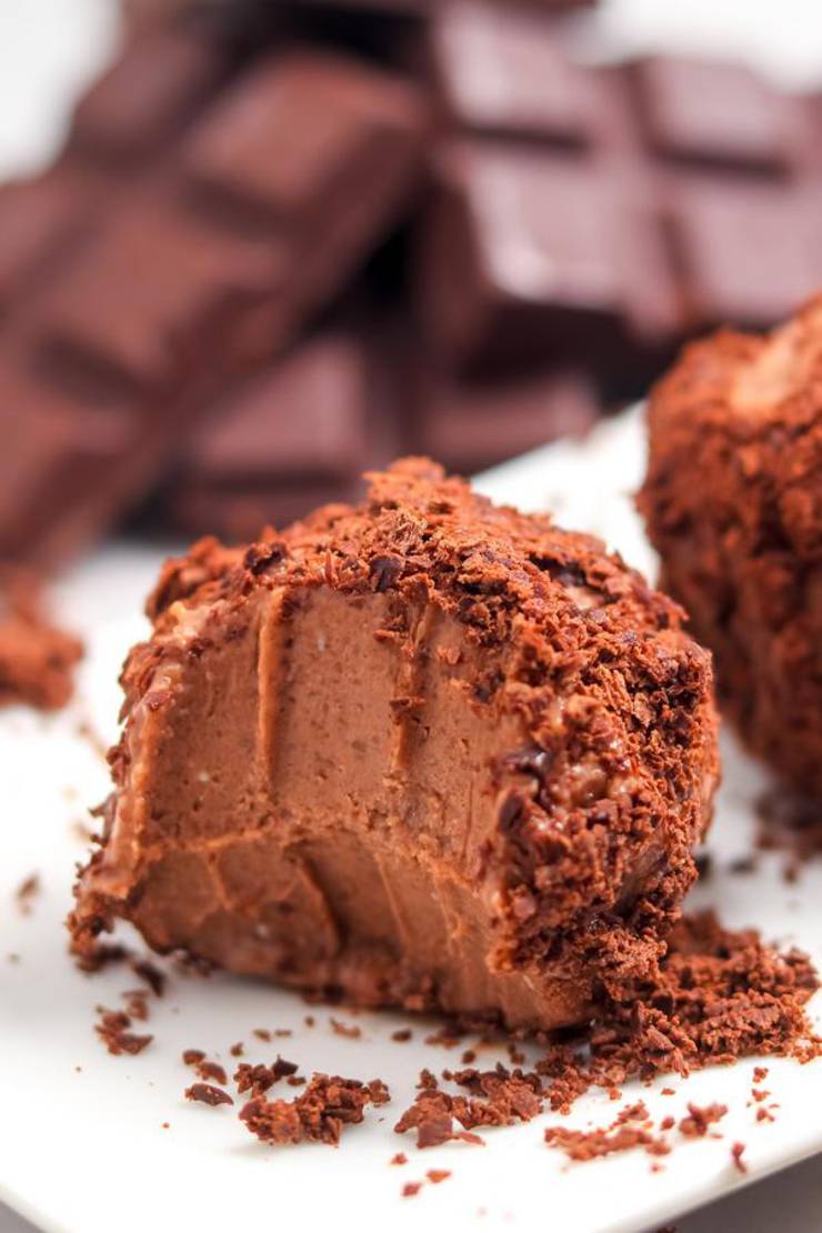 Keto Chocolate Fat Bombs – BEST Chocolate Cream Pie Fat Bombs – Easy NO Bake Low Carb Recipe