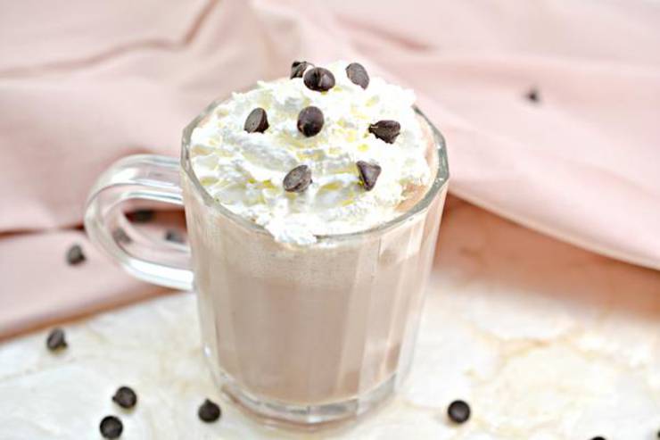 Keto Milkshake! BEST Low Carb Keto Peanut Butter Chocolate Milkshake Idea – Quick & Easy Homemade Ketogenic Diet Recipe – Completely Keto Friendly