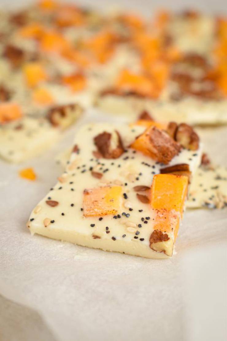 Keto Pumpkin Pie Bark! Low Carb Keto Keto Pumpkin Pie Idea – Sugar Free – Quick & Easy Ketogenic Diet Recipe – Completely Keto Friendly
