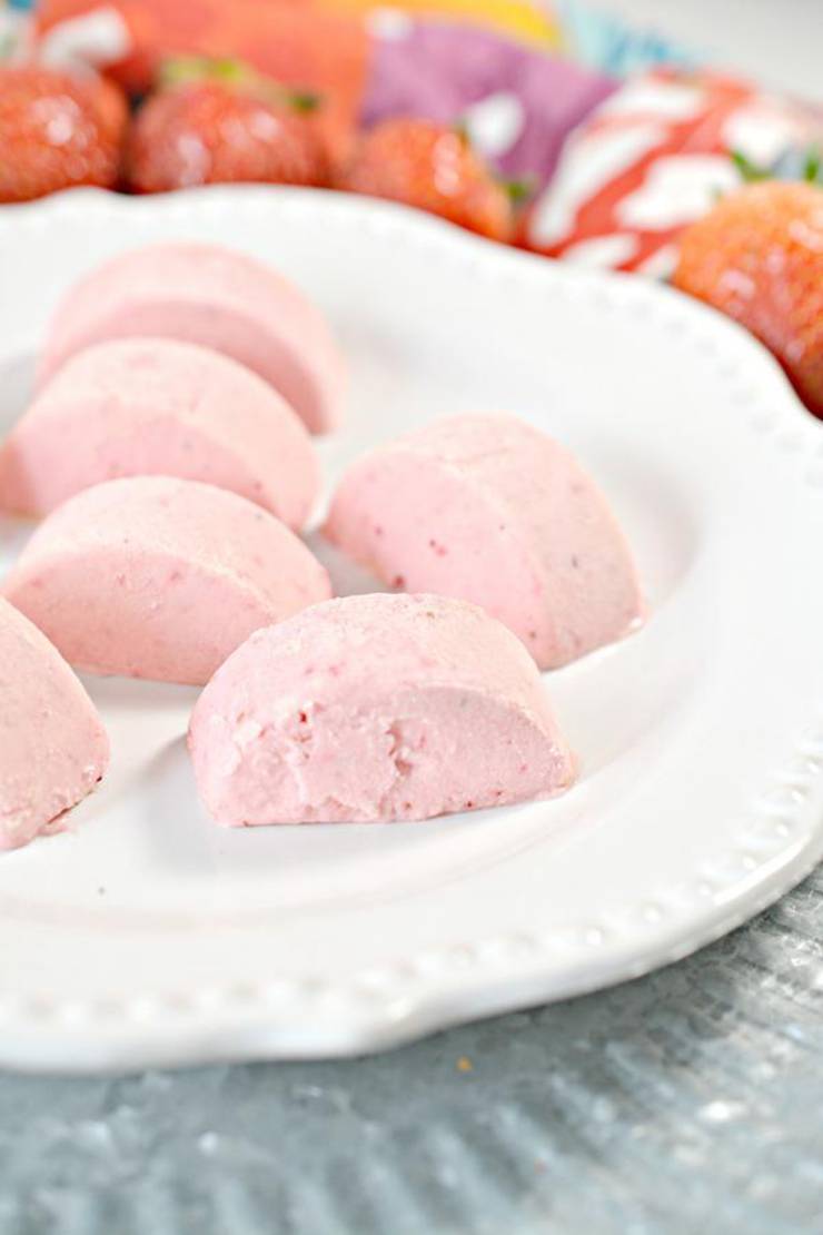 5 Ingredient Keto Strawberry Fat Bombs – BEST Strawberry Cream Cheese Fat Bombs – NO Bake – Easy NO Sugar Low Carb Recipe