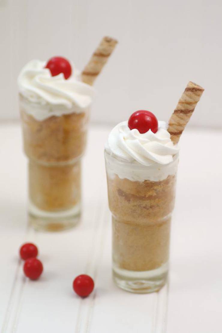 Weight Watchers Cupcakes – BEST WW Recipe – Root Beer Float Cupcakes – Sweet Treat – WW Desserts – Snack with Smart Points
