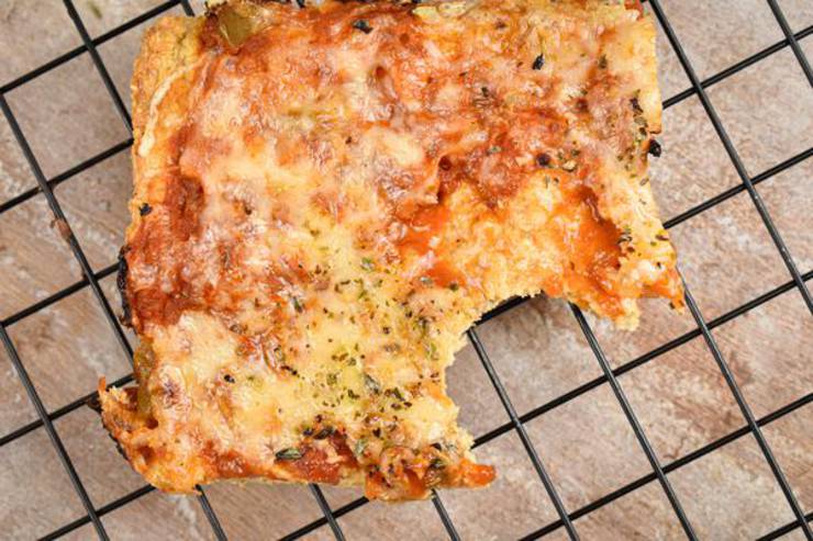 Keto Pizza – BEST Low Carb Keto Sheet Pan Pizza – Healthy Gluten Free Recipe {Easy}