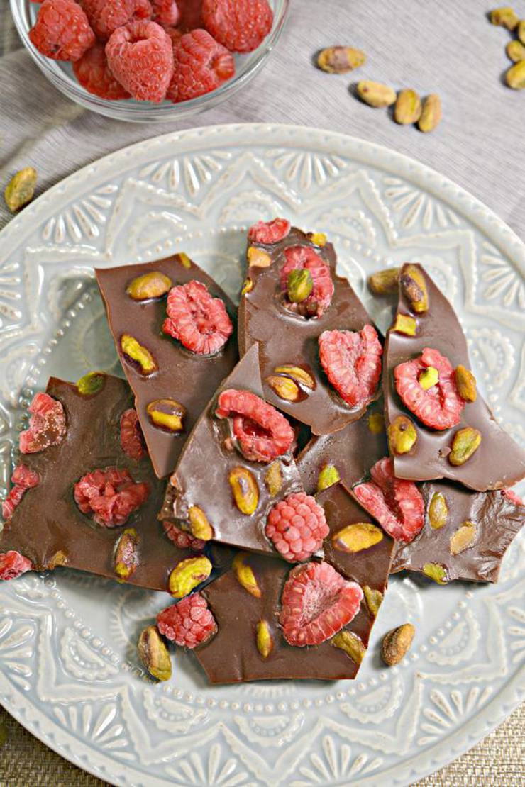Keto Candy! BEST Low Carb Keto Raspberry Pistachio Chocolate Bark Idea – Quick & Easy Ketogenic Diet Recipe – Completely Keto Friendly – Gluten Free – Sugar Free