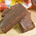 Keto Candy! BEST Low Carb Keto Twix Candy Bars Idea – Quick & Easy Chocolate Caramel Ketogenic Diet Recipe – Completely Keto Friendly – Gluten Free – Sugar Free