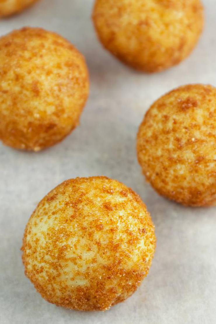 5 Ingredient Keto Snickerdoodle Fat Bombs – BEST Snickerdoodle Fat Bombs – NO Bake – Easy NO Sugar Low Carb Recipe