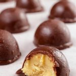 2 Ingredient Keto Fat Bombs – BEST Macadamia Chocolate Fat Bombs – {Easy – NO Bake} NO Sugar Low Carb Recipe