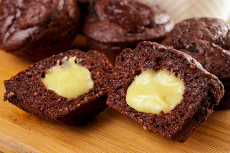 BEST Keto Muffins! Low Carb Cream Filled Chocolate Brownie Chaffle Muffins Idea – Chuffin – Homemade – Quick & Easy Ketogenic Diet Recipe – Beginner Keto Friendly – Snacks – Desserts – Breakfast