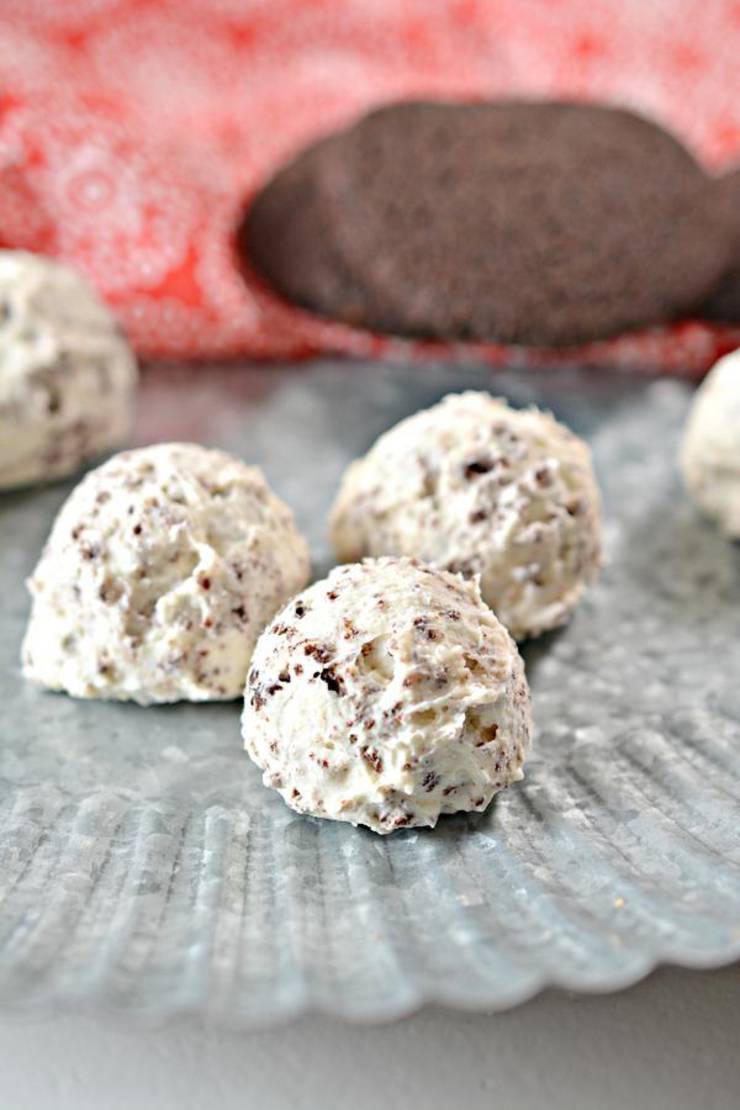 Keto Fat Bombs – BEST Keto Cookies And Cream Fat Bombs – {Easy} NO Sugar Chocolate Low Carb Recipe - Quick & Easy Ketogenic Diet Recipe – Beginner Keto Friendly – Snacks – Desserts