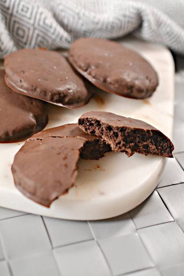 5 Ingredient Keto Cookies – BEST Low Carb Keto Thin Mint Cookies Recipe Copycat Girl Scout Cookies – Easy – Desserts – Snacks – Sweets – Keto Friendly & Beginner