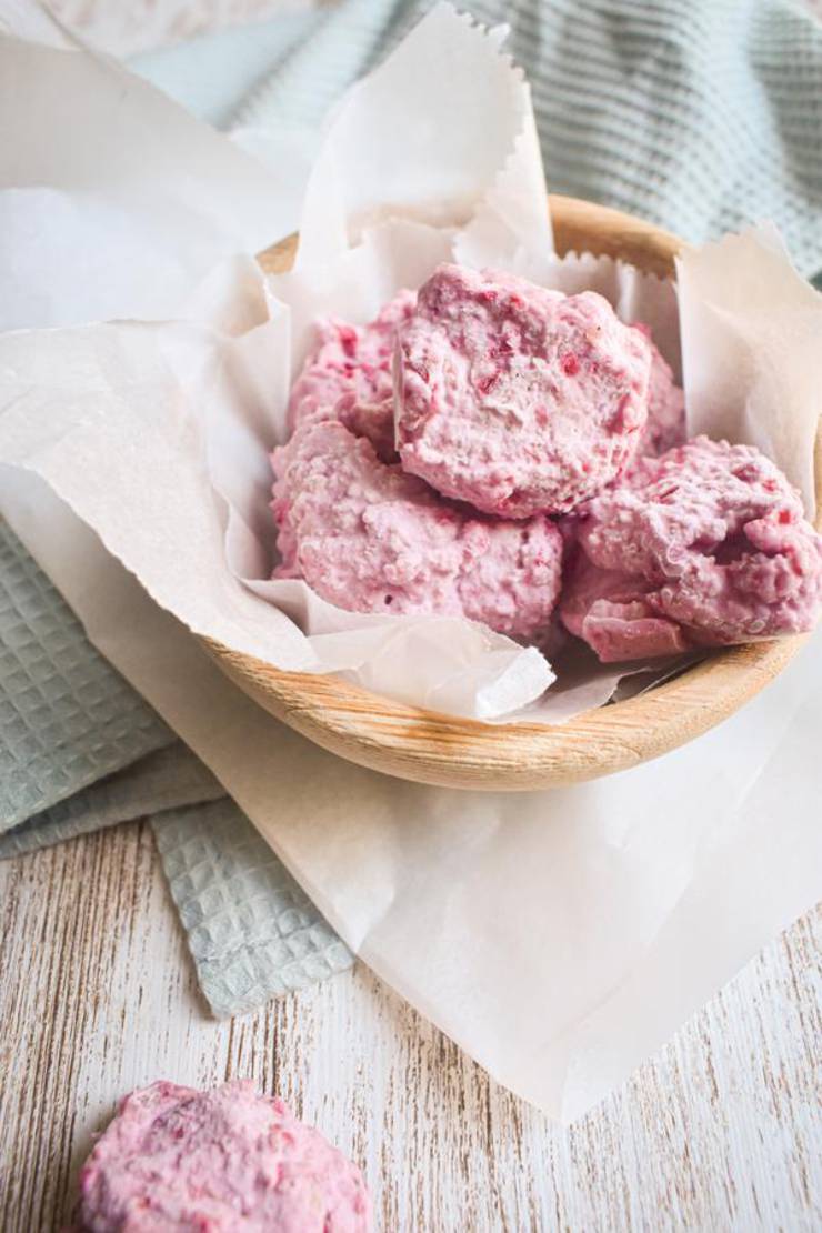 5 Ingredient Keto Fat Bombs – BEST Raspberry Vanilla Fat Bombs – NO Bake – Easy NO Sugar Low Carb Recipe – Keto Friendly & Beginner – Desserts – Snacks