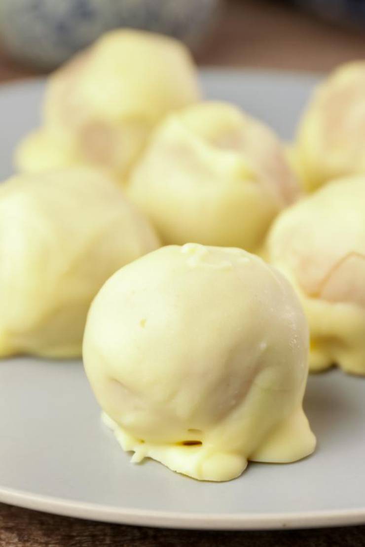 Keto White Chocolate Fat Bombs – BEST White Chocolate Peanut Butter Balls Fat Bombs – Easy NO Sugar Low Carb Recipe - Keto Friendly & Beginner – Desserts – Snacks