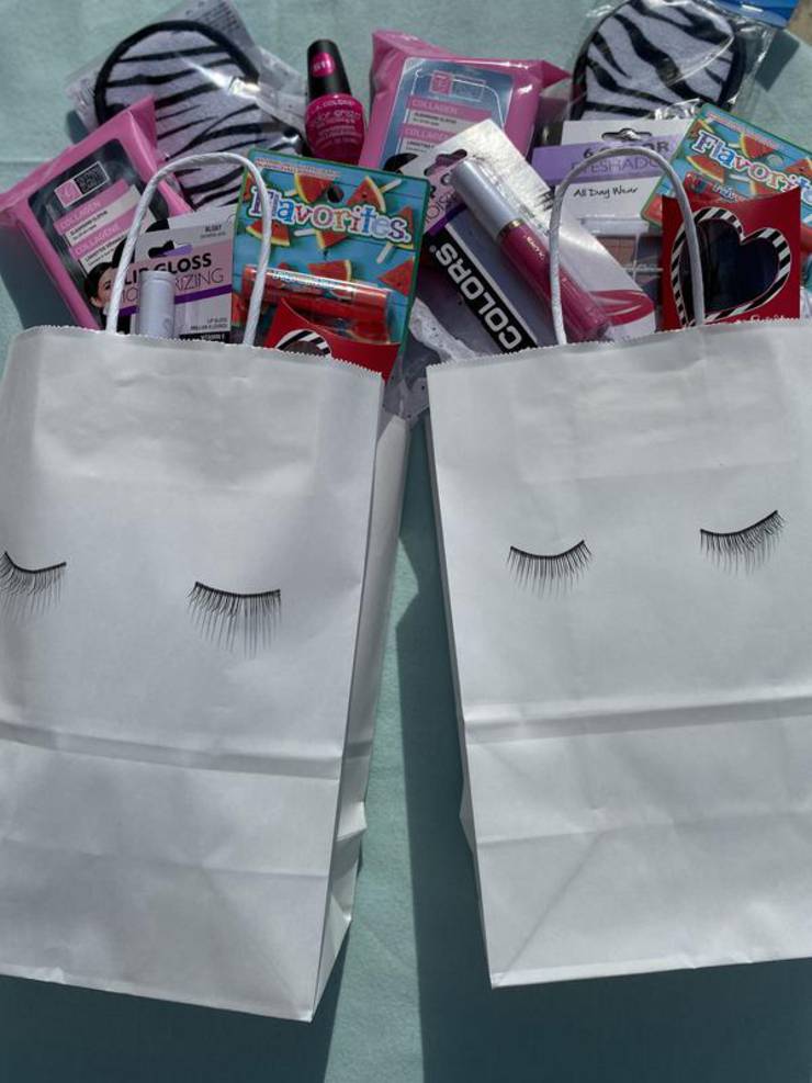 Dollar Store Party Favors! BEST Kids DIY Party Favors – Easy – Awesome and Fun Favor Bags – Birthday Party Ideas – Dollar Store Hacks - Sleepover – Slumber Party – Spa Party – Bachelorette Party