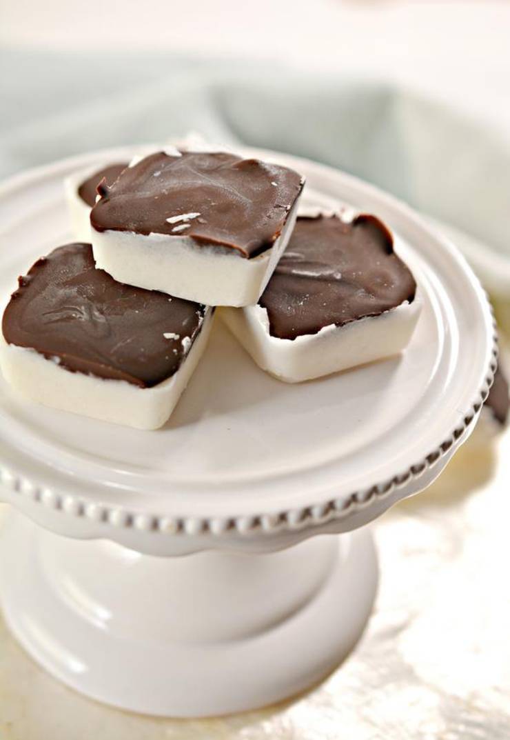 BEST Keto Fat Bombs! Low Carb Keto Junior Mint Candy Fat Bombs Idea – No Bake – Sugar Free – Quick & Easy Ketogenic Diet Recipe – Keto Friendly & Beginner – Desserts – Snacks