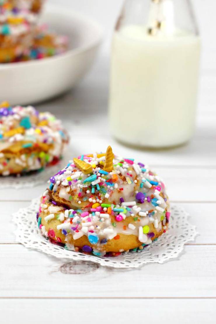 Kids Party Food! BEST Unicorn Cinnamon Rolls – EASY Unicorn Party Food