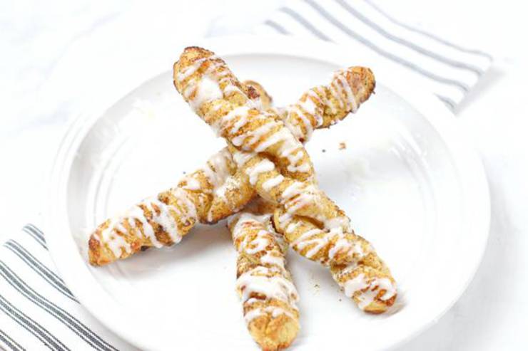 Weight Watchers Cinnamon Rolls – WW Cinnamon Cinnamon Roll Twists Idea – BEST WW Recipe – Breakfast – Treat – Desserts – Snacks with Smart Points