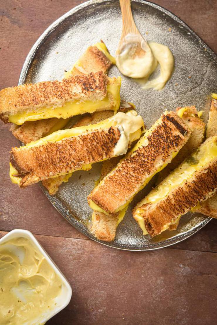 Weight Watchers Grilled Cheese Sticks – BEST WW Recipe – Lunch – Dinner – Side Dishes - Appetizers - Snack with Smart Points