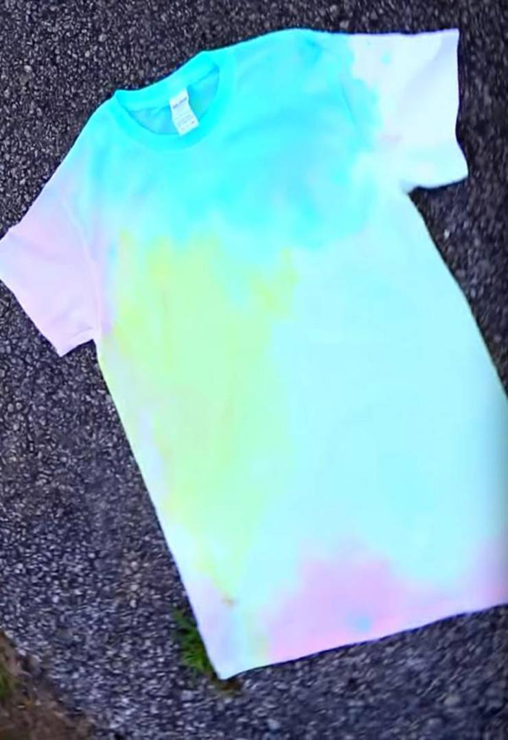 DIY Tie Dye T Shirts - Water Balloon Kids Activities - FUN Outdoor Children Crafts - Easy - Cheap - Fun