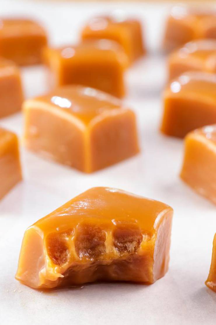 BEST Keto Caramel! Low Carb Keto Microwave Caramel Candies Idea – Sugar Free – 5 Ingredient Quick & Easy Ketogenic Diet Recipe – Completely Keto Friendly