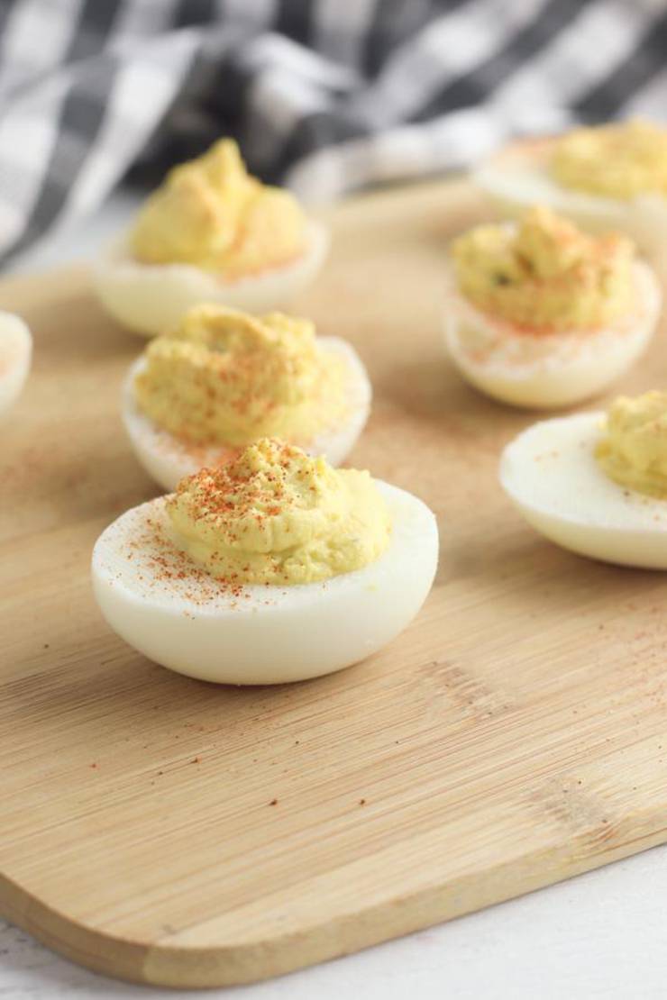 Weight Watchers Deviled Eggs– EASY Weight Watchers Greek Yogurt Deviled Eggs Recipe – BEST Appetizer – Snack or Parties Idea
