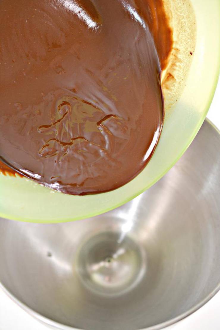 Keto 5 Ingredient Flourless Brownies