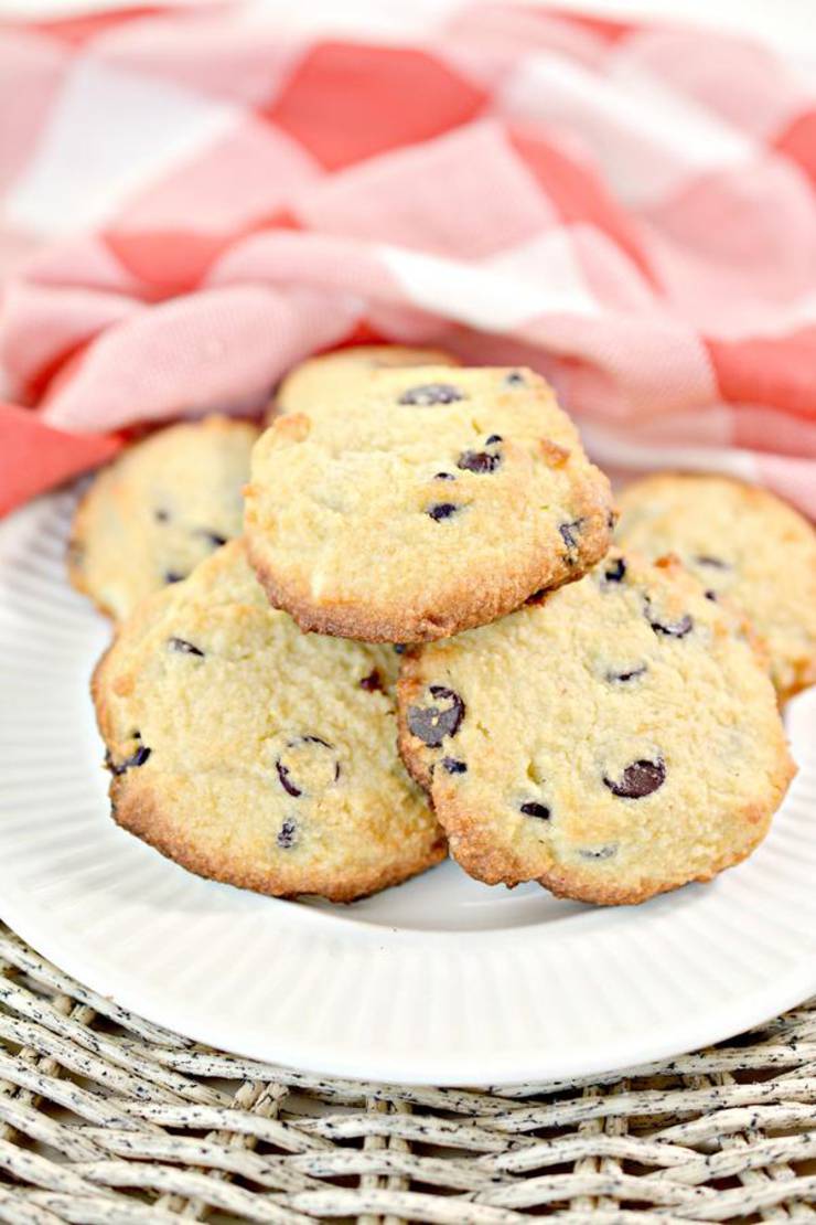 BEST Keto Cookies! Low Carb Keto Chocolate Chip Cookie Idea – Simple Sugar Free – Gluten Free - Quick & Easy Ketogenic Diet Recipe – Desserts - Snacks - Treats