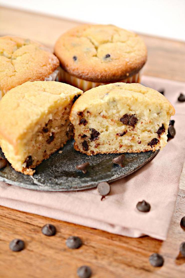 Keto Muffins β BEST Low Carb Keto Chocolate Chip Muffin Recipe β Easy β Desserts β Snacks β Breakfast - Sweets β Keto Friendly & Beginner